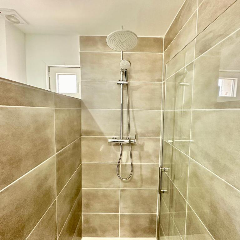Le Renouveau, neuf et tout équipé - Two-Bedroom Apartment - 3