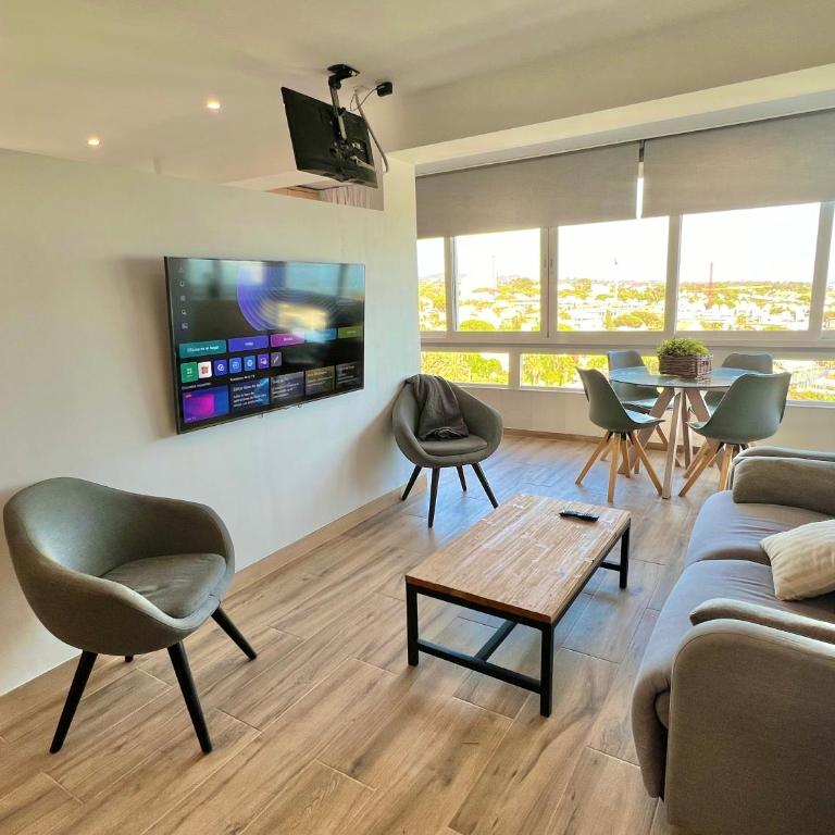 MARBELLA BEACHFRONT- Apartamento junto a la playa y con impresionantes vistas al mar - One-Bedroom Apartment - 31