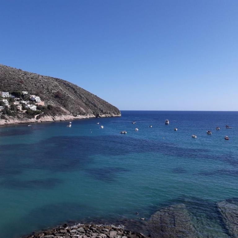Apartamento en Moraira con piscina 100 m de la playa - Two-Bedroom Apartment - 31