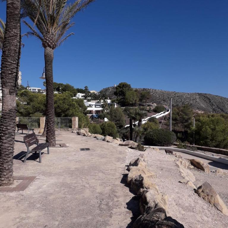 Apartamento en Moraira con piscina 100 m de la playa - Two-Bedroom Apartment - 42