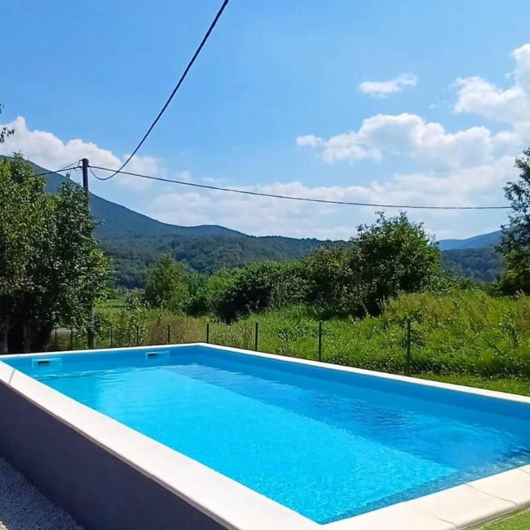 COUNTRY HOUSE - Two-Bedroom House - 2