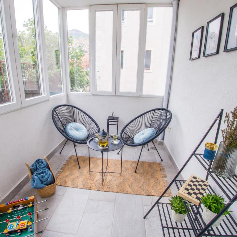 Apartment Sapphire - Three-Bedroom Apartment - 9