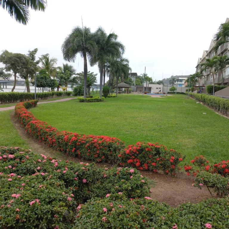 Casa de lujo amoblada en el Norte de Guayaquil - Villa - 4