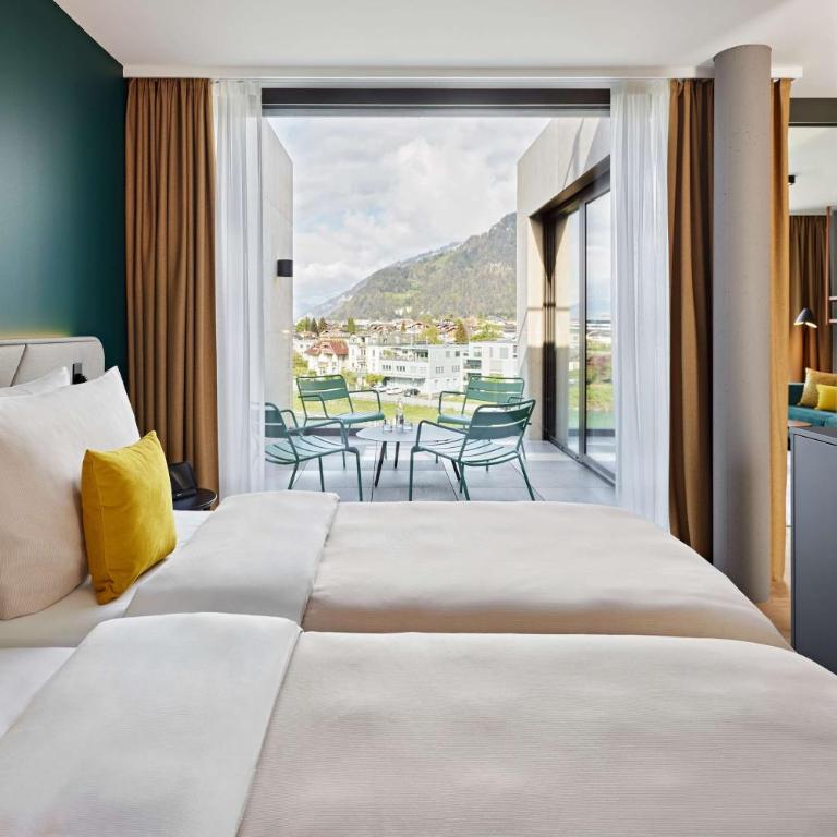 Essential by Dorint Interlaken - Junior Suite mit zwei Terrassen - 6