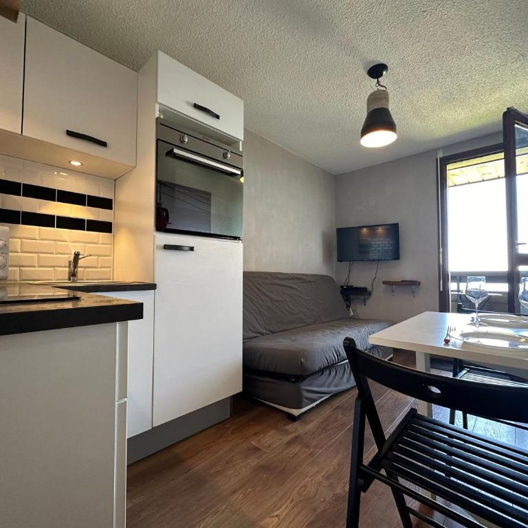 Studio cosy aux pieds des pistes, vue splendide - FR-1-624-53 - Studio - 1
