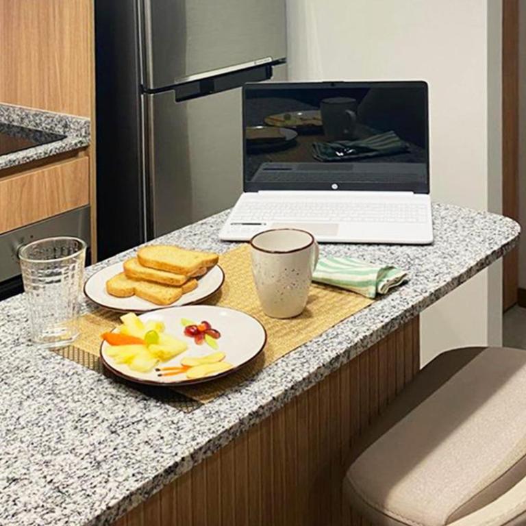 Amplio Monoambiente en Santa Cruz - One-Bedroom Apartment - 2