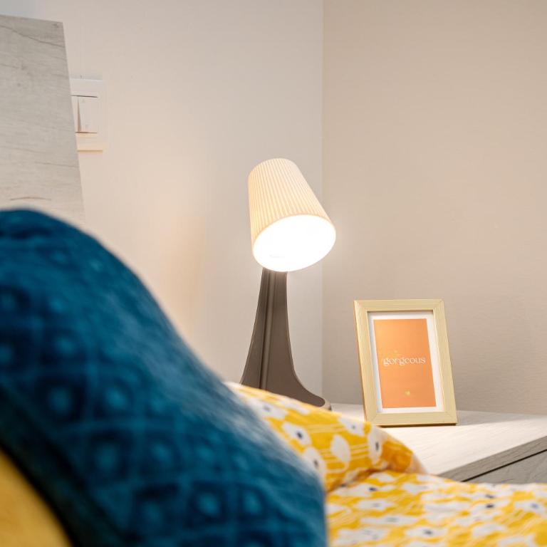 Casa R&R a Due Passi dalla Torre - Appartamento con 1 Camera da Letto - 13