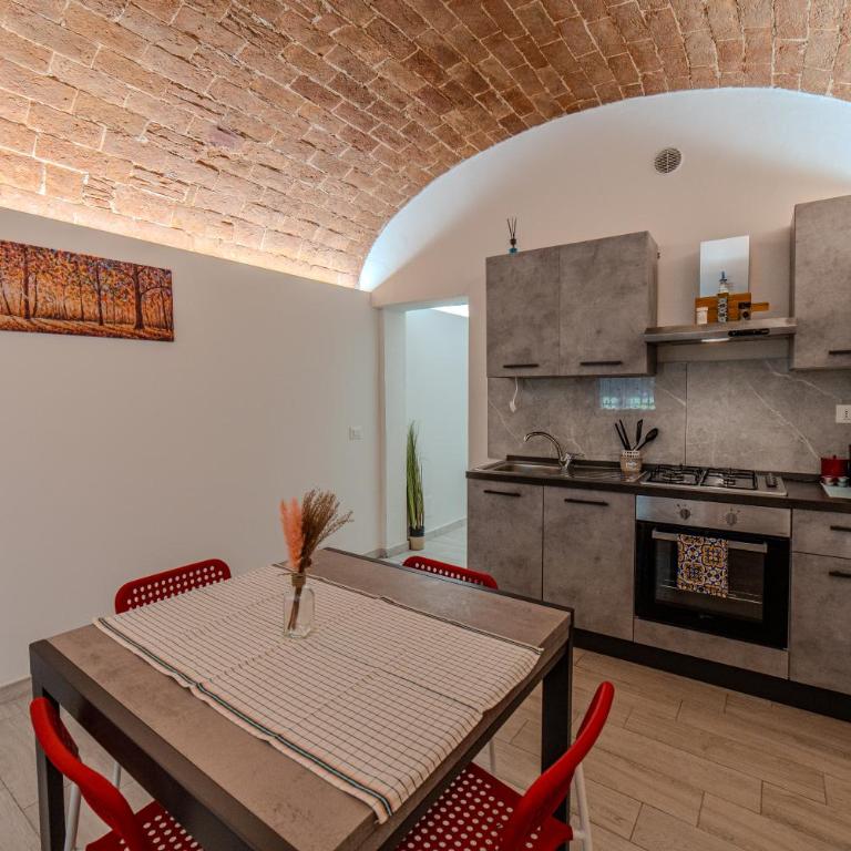 Casa R&R a Due Passi dalla Torre - Appartamento con 1 Camera da Letto - 20
