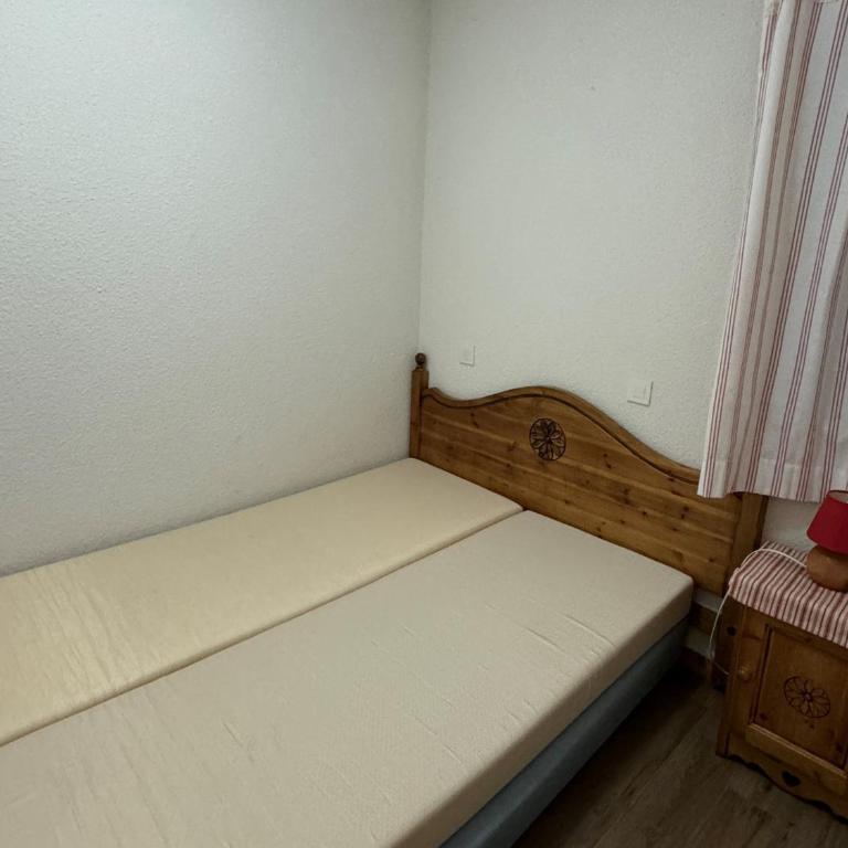 Appartement confortable et lumineux près des pistes avec balcon, WiFi et animaux admis - One-Bedroom Apartment - 10