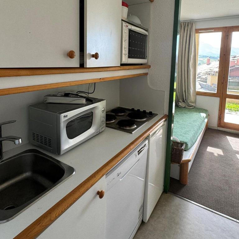 Studio fonctionnel 3/4 pers avec balcon et accès direct pistes - Monolocale - 11