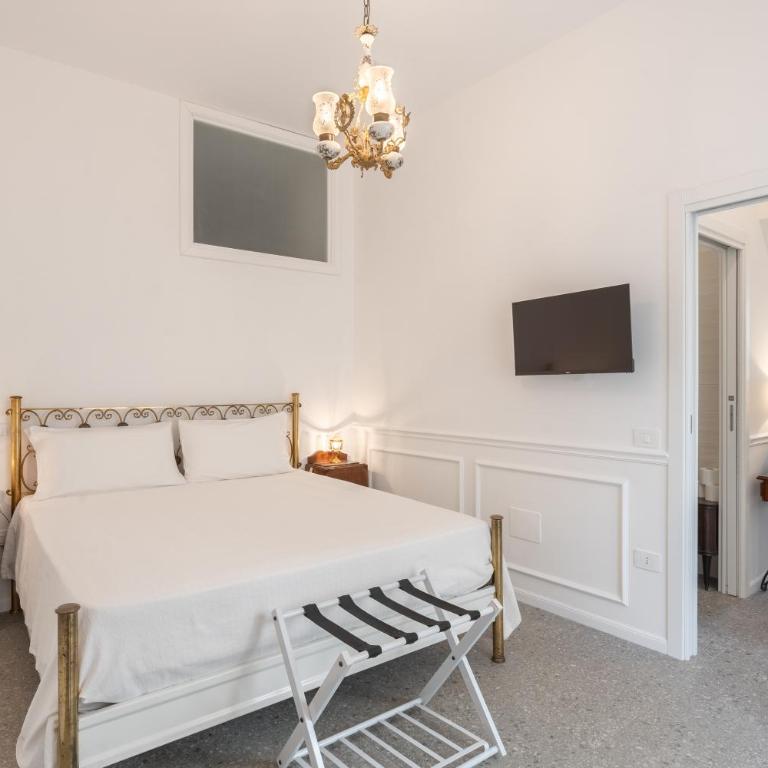 Palazzo Desiderio - Apartment with View - 4