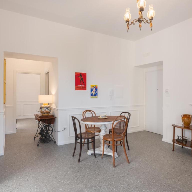 Palazzo Desiderio - Apartment with View - 10