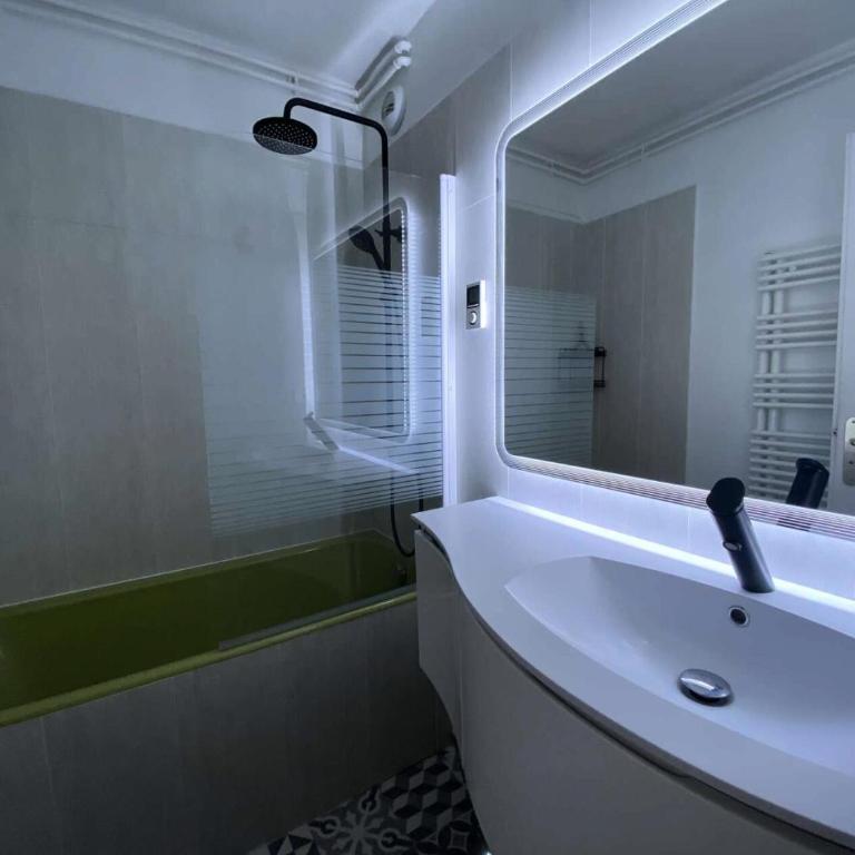 Résidence Diamant 1 - Appartement 4 pers. exposé plein sud avec une vue imprenable sur les montagnes au centre de la station MAE-5621 - Studio - 8