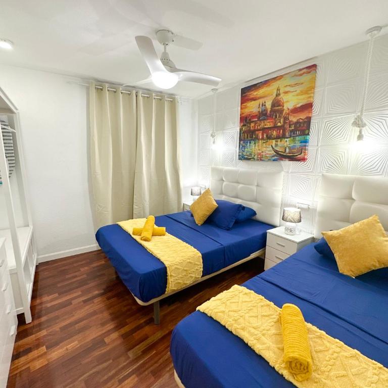 My Flat in Rambla - Four-Bedroom Deluxe Apartment - 11