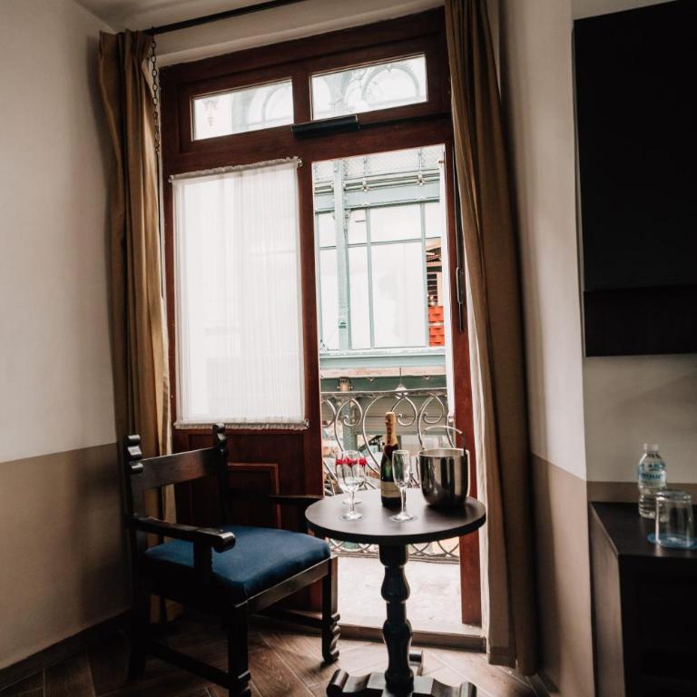 Best Western San Pedro Puebla - Deluxe King Room - 3