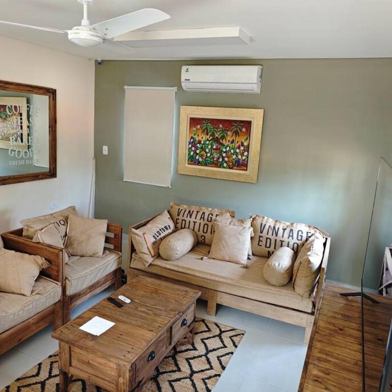 Casa Con Vista al Lago Ypacaraí - Two-Bedroom House - 21