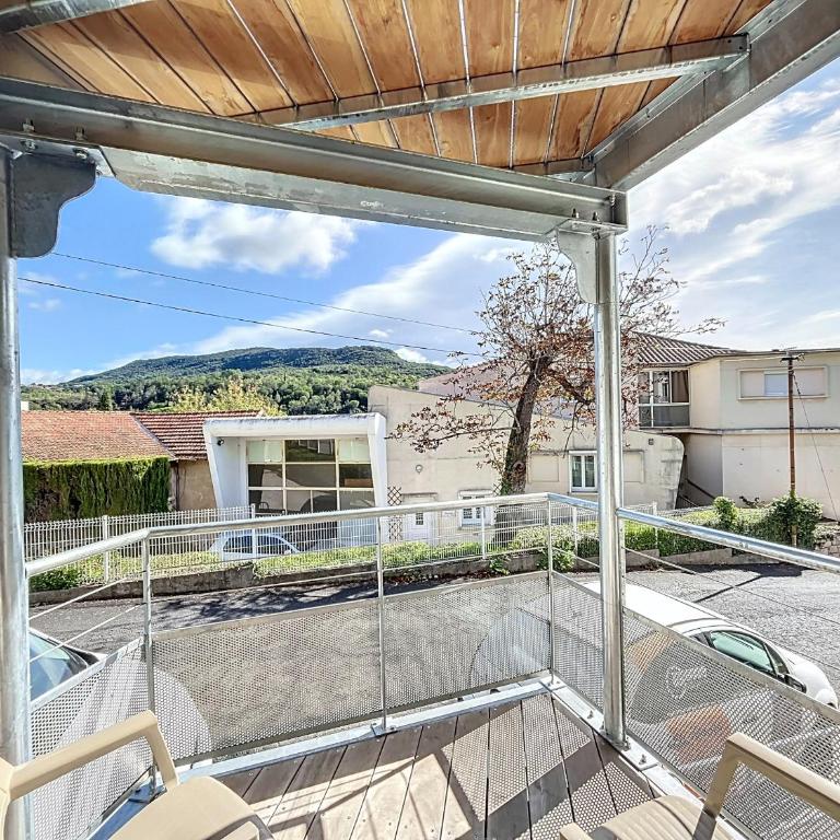 Studio avec terrasse, proche thermes et centre, animaux acceptés, wifi inclus, Lamalou-les-Bains - FR-1-451-66 - Estudio - 13