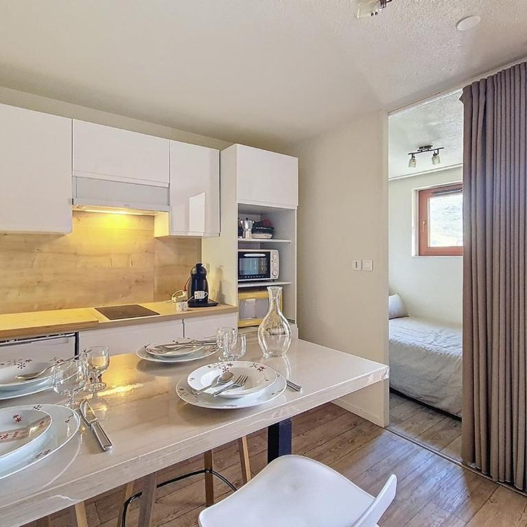 Studio cosy aux Menuires - Ski aux pieds avec balcon et parking - FR-1-344-910 - Apartamento - 10
