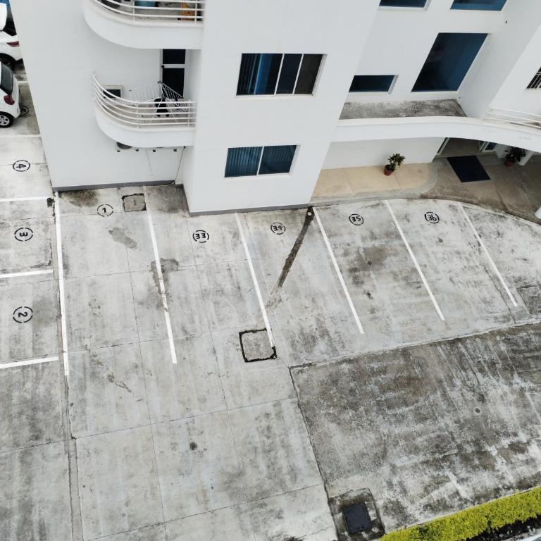 Departamento en Tonsupa Edificio Arena - Apartamento de 2 dormitorios - 20