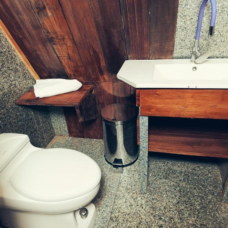 Cabaña 79 Papallacta Alpina - Habitación Doble Deluxe con vistas a la montaña - 1 o 2 camas - 7