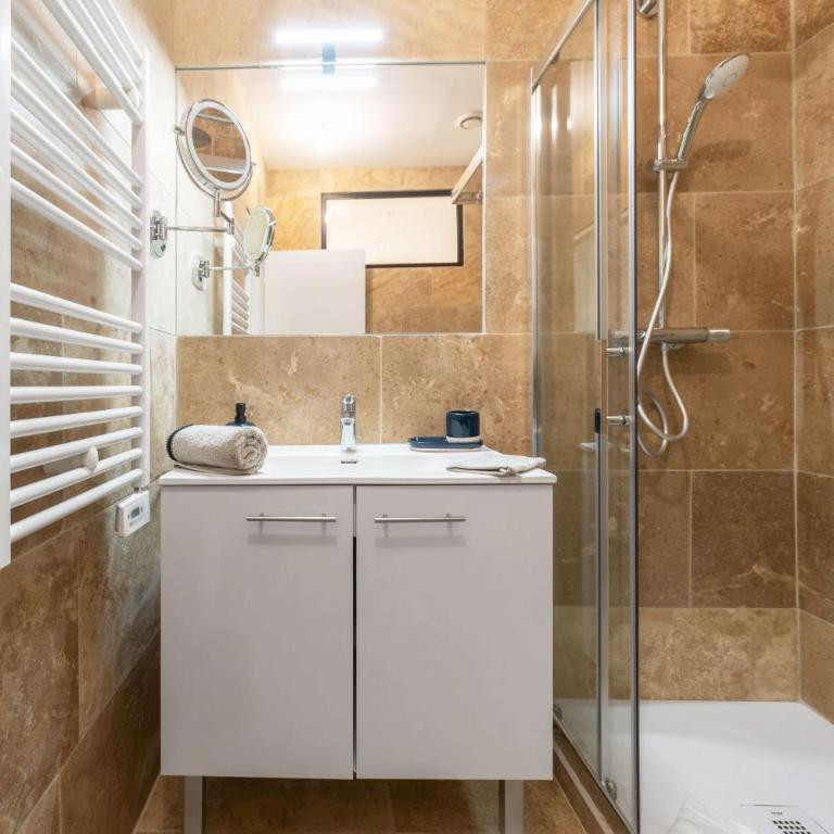 Résidence Serbie - Appartements design et climatisés en centre ville - Appartement 1 Chambre - 17