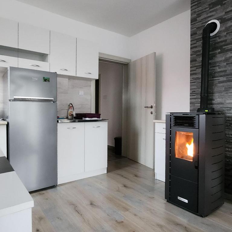 Apartman Planinski Raj - Two-Bedroom Apartment - 31