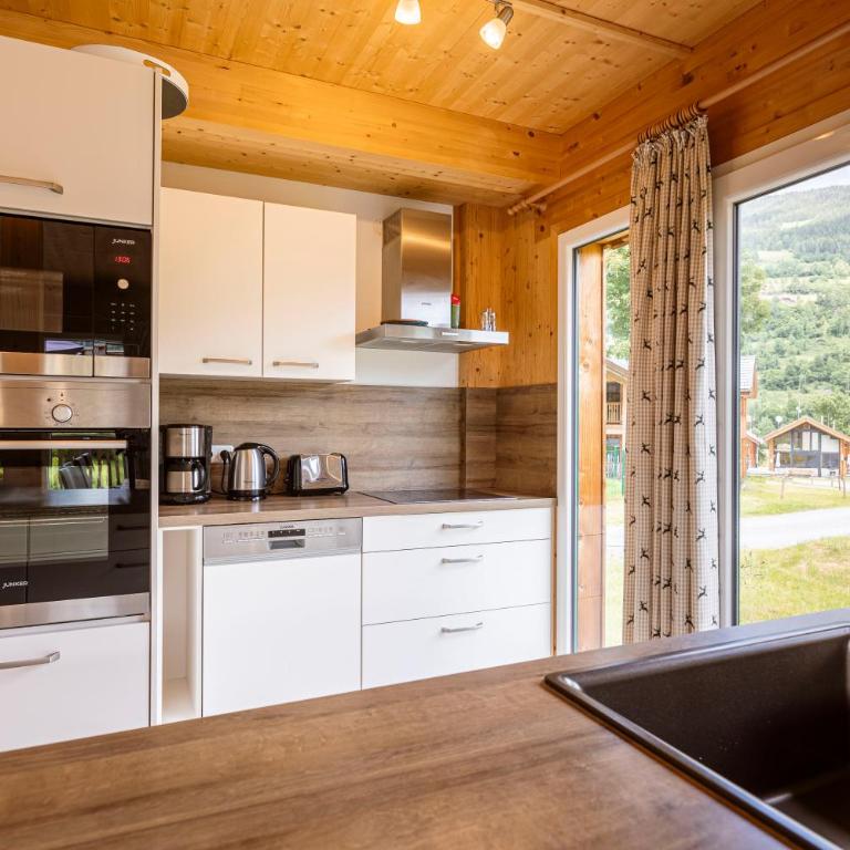 Kreischberg Chalets by ALPS RESORTS - Superior Chalet with 5 bedrooms, sauna or ir-sauna & whirlpool - 5