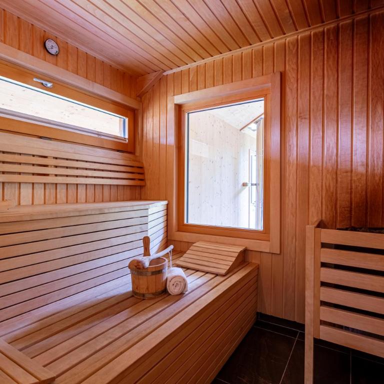 Kreischberg Chalets by ALPS RESORTS - Premium Chalet with 5 bedrooms, sauna or ir-sauna - 4