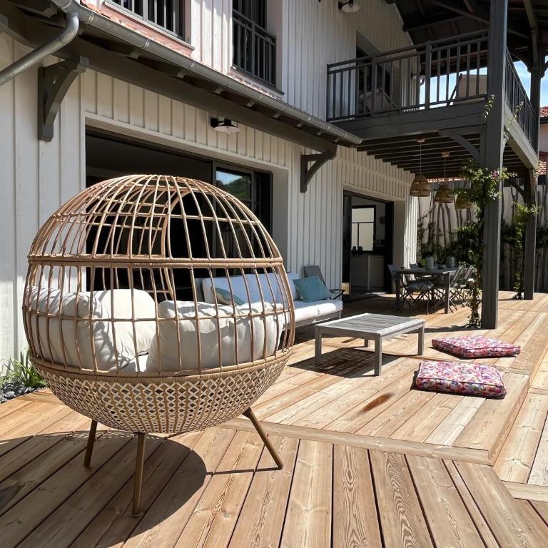 Spacieuse Villa sous les pins & piscine - Maison de Vacances - 31