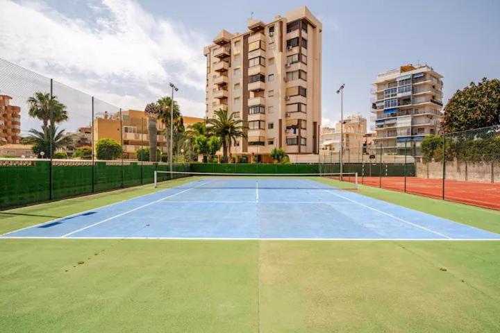Vista al mar+piscina+garaje en playa Muchavista - Apartamento de 3 dormitorios - 16