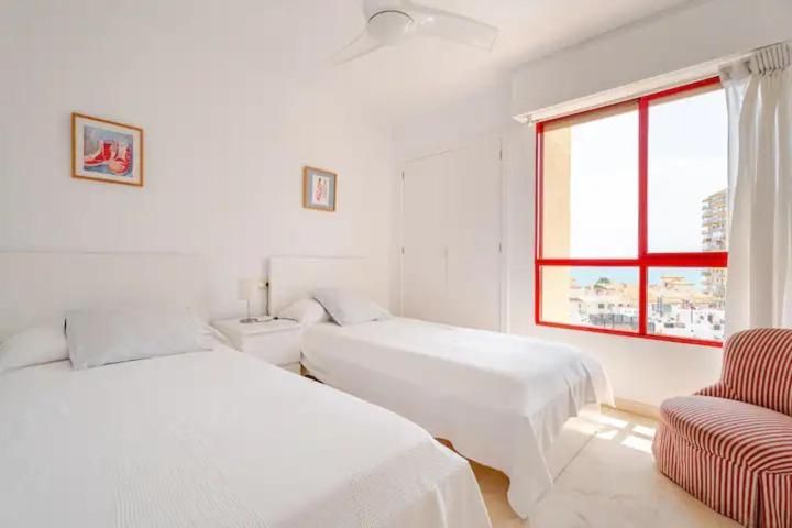 Vista al mar+piscina+garaje en playa Muchavista - Apartamento de 3 dormitorios - 11