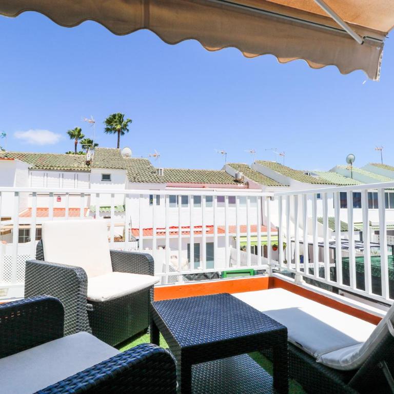 Maspalomas Paradise Retreat - Two-Bedroom Apartment - 1