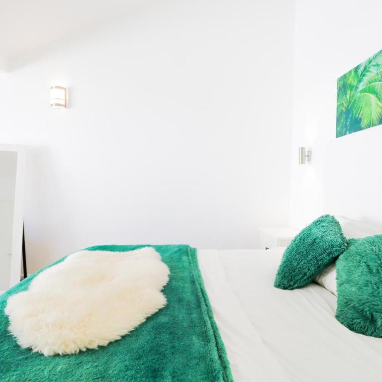 Maspalomas Paradise Retreat - Two-Bedroom Apartment - 4