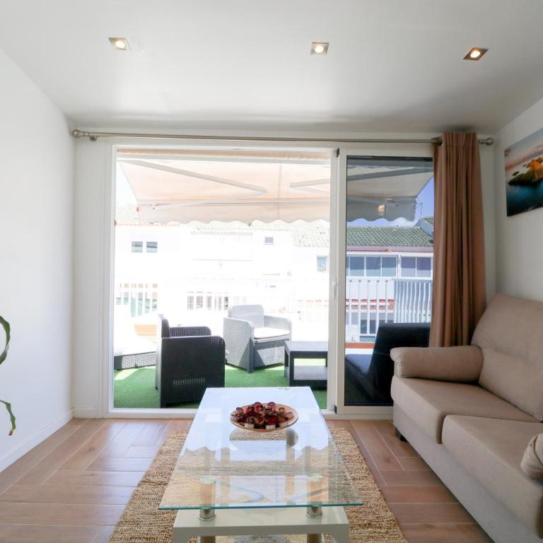 Maspalomas Paradise Retreat - Two-Bedroom Apartment - 22