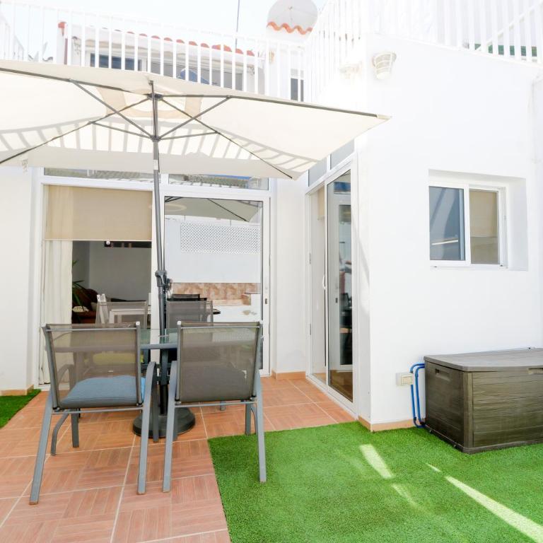 Maspalomas Paradise Retreat - Two-Bedroom Apartment - 27