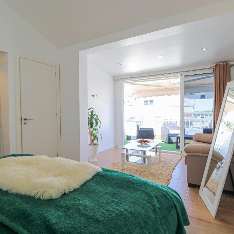 Maspalomas Paradise Retreat - Two-Bedroom Apartment - 29
