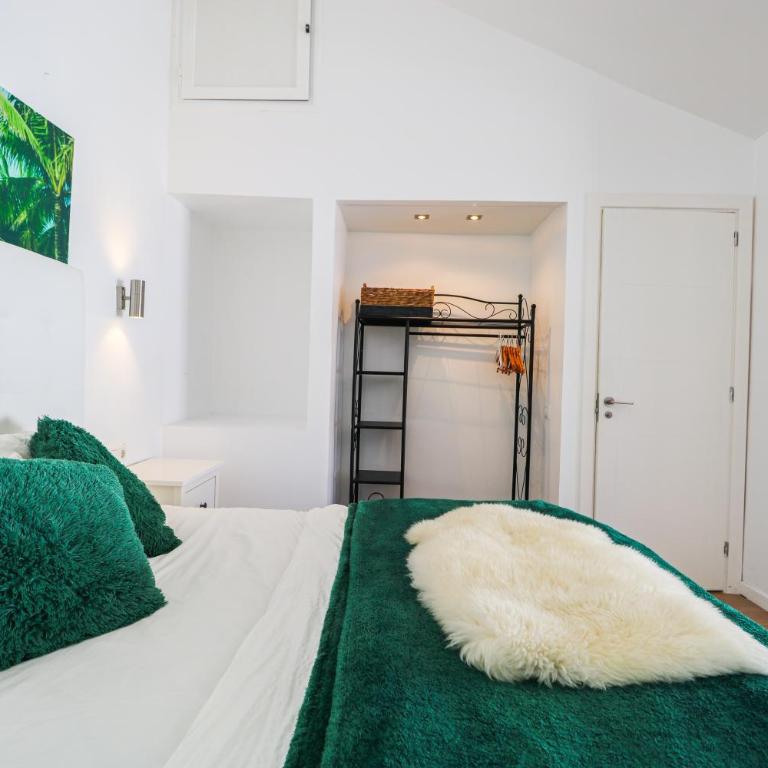 Maspalomas Paradise Retreat - Two-Bedroom Apartment - 33
