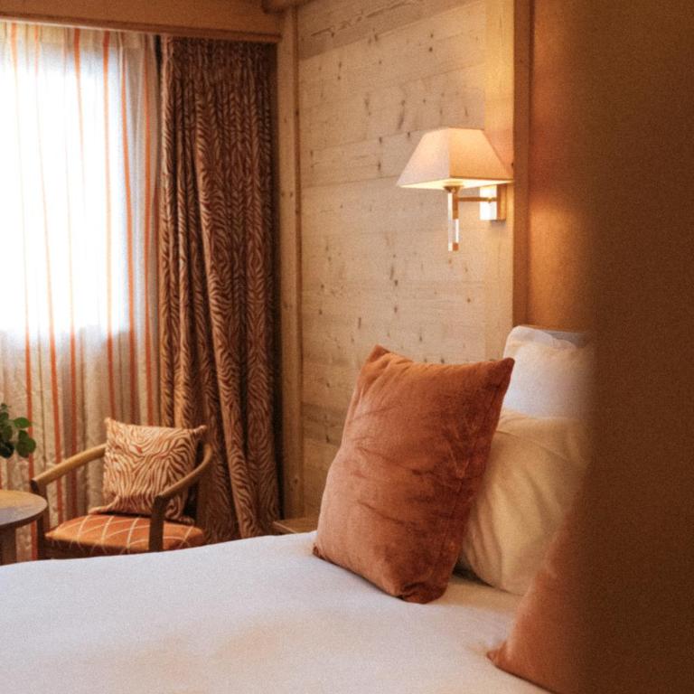Hotel Le Carlina Courchevel 1850 - Chambre Supérieure Lit Queen-Size - 1