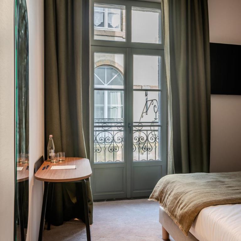 Hôtel Anne de Bretagne - Chambre Double Confort - 3