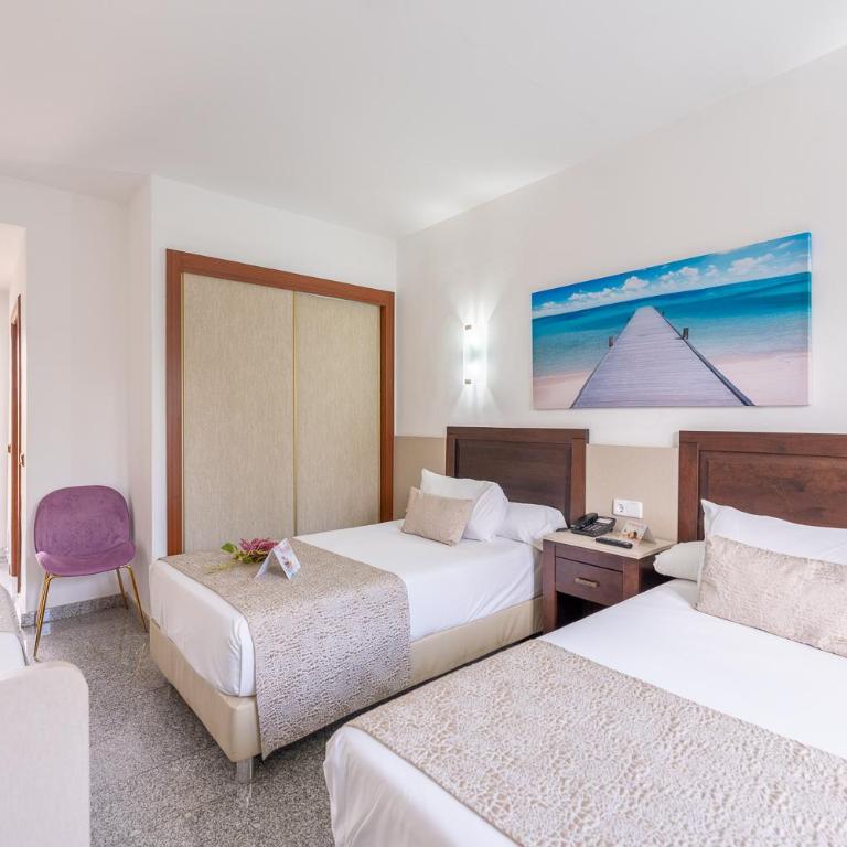 Hotel Plaza Del Castillo - Habitación Triple - 2