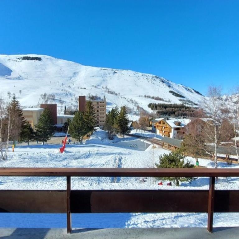 Appart 3 étoiles 6 pers au pied des pistes vue spendide sur la montagne les 2 alpes 1800 m - Apartment mit Blick auf die Berge - 2