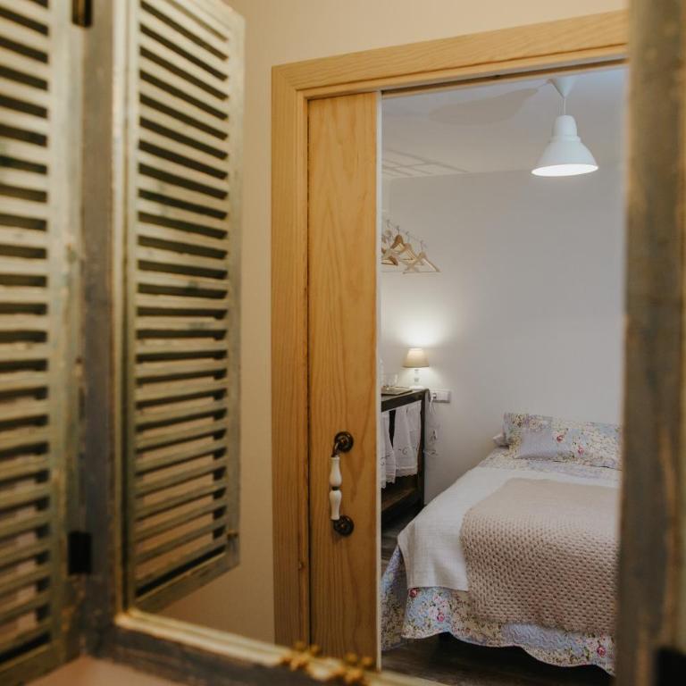 Casa Rural Valle de Tena - Habitación Doble Deluxe con cama supletoria - 4