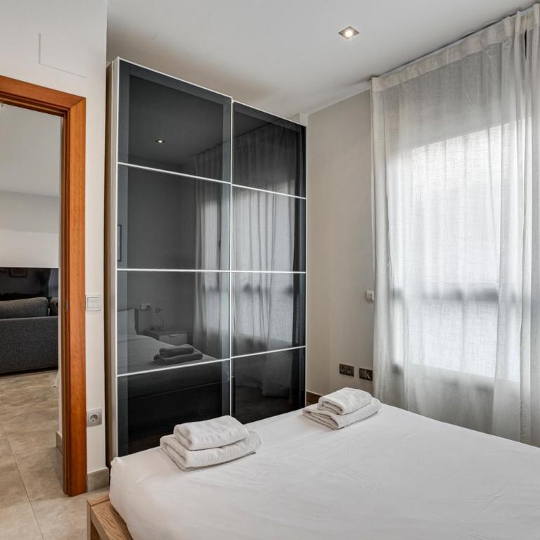 Urban Flats Vallirana - One-Bedroom Apartment - 5