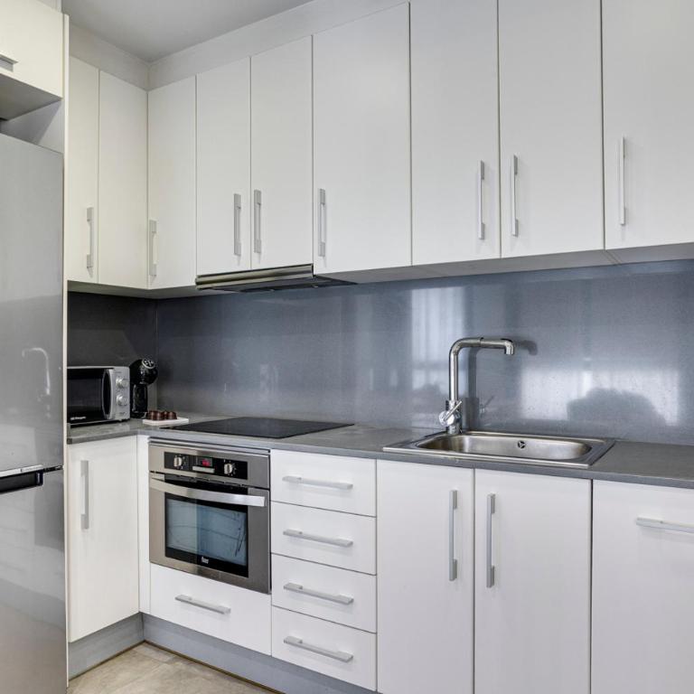 Urban Flats Vallirana - One-Bedroom Apartment - 6