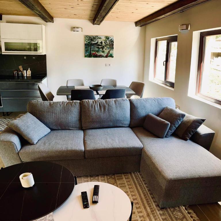 Hipi Nest - Kuća sa 2 Spavaće Sobe - 24