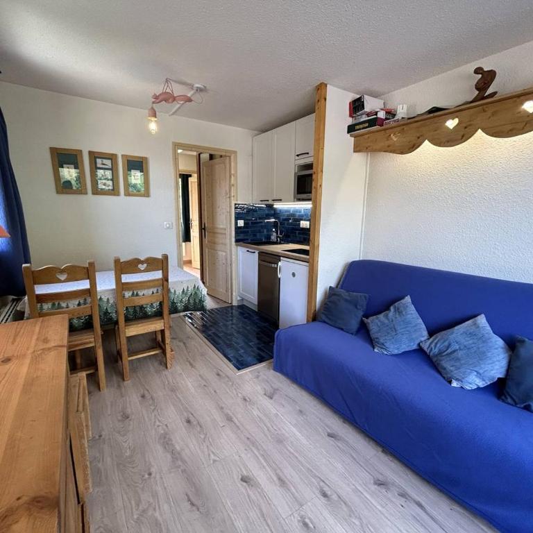 Charmant 2 pièces à Méribel avec balcon et WIFI, pieds des pistes - FR-1-355-260 - Appartement - 1
