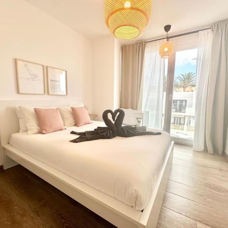 El Queque Sea View 2 bedroom 2desks and balcony - Two-Bedroom Apartment - 8