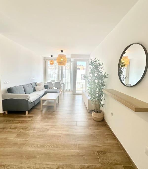 El Queque Sea View 2 bedroom 2desks and balcony - Two-Bedroom Apartment - 27