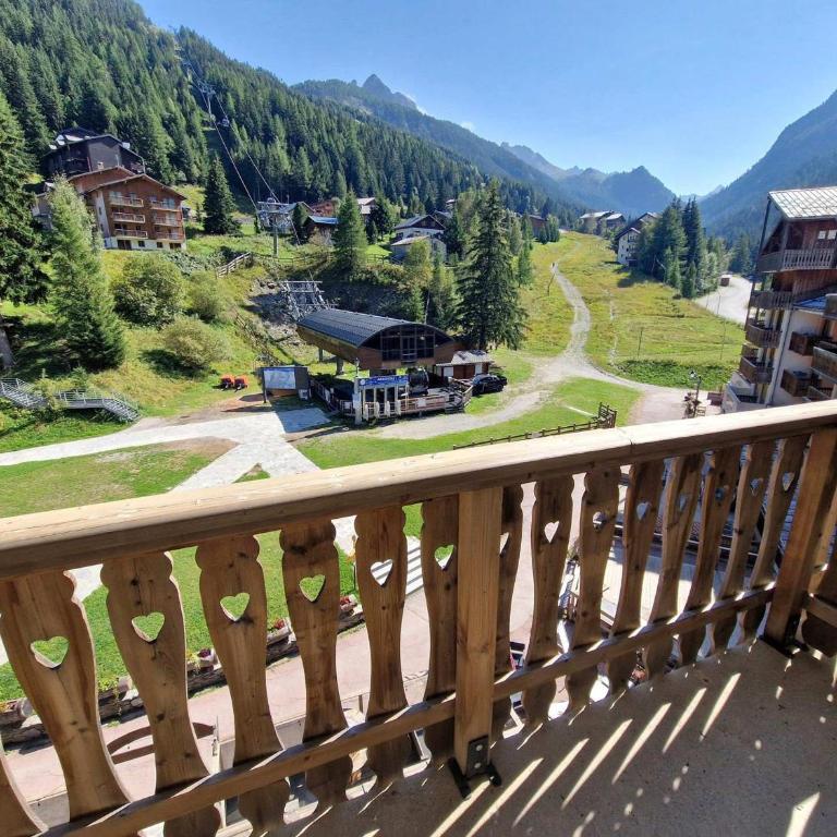 Studio en plein coeur de la station pour 4 personnes avec balcon, casier à skis et baignoire - FR-1-265-209 - Studio - 6