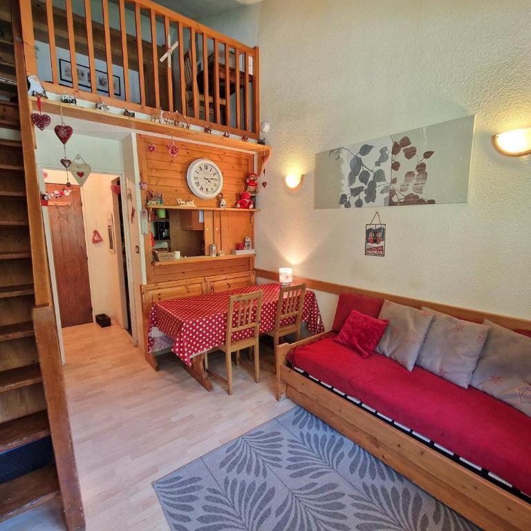 Studio mezzanine 4/6 pers, Valfréjus, skis aux pieds - FR-1-265-320 - Appartement (6 Adultes) - 3